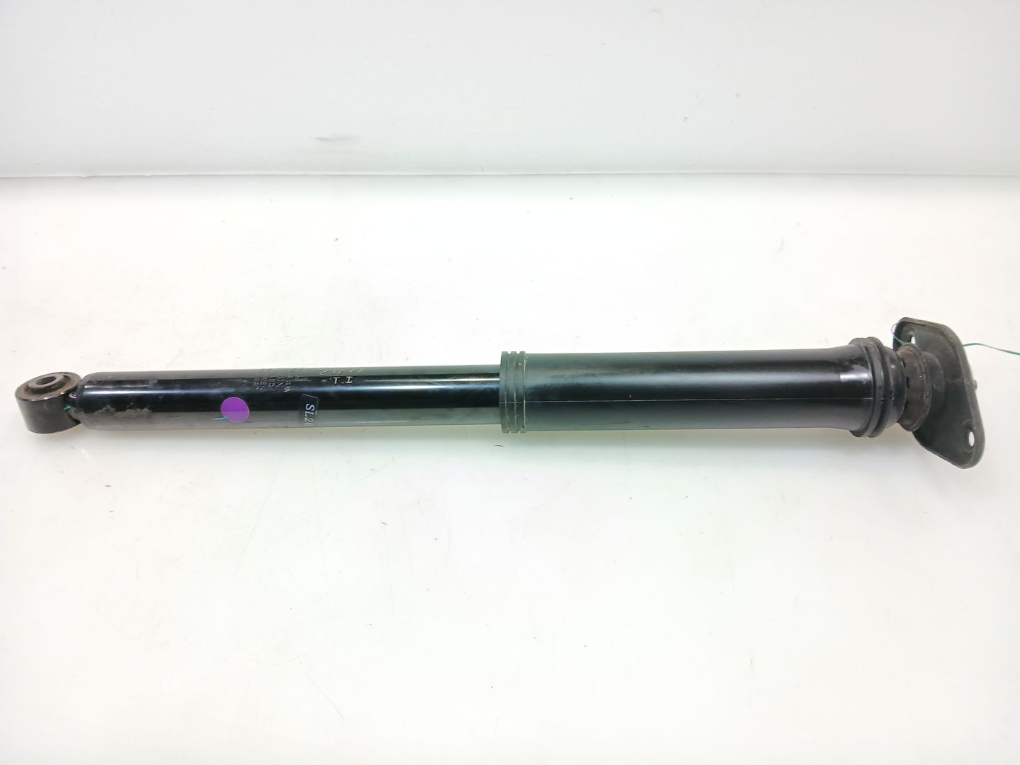 AMORTIGUADOR TRASERO IZQUIERDO MG ZS SUV (AZS1) 2017- (10825265 1681746)