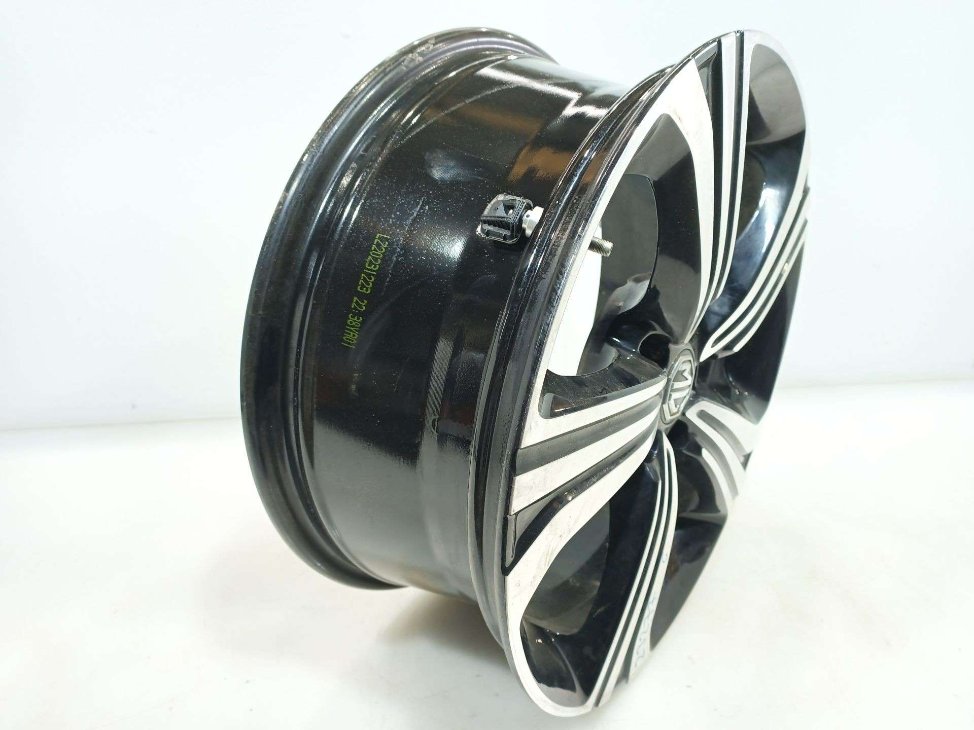 LLANTA MG ZS SUV (AZS1) 2017- (11513290 1681796)