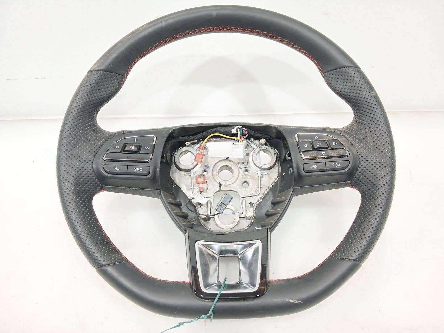 VOLANTE MG ZS SUV (AZS1) 2017- (11237276 1681861)