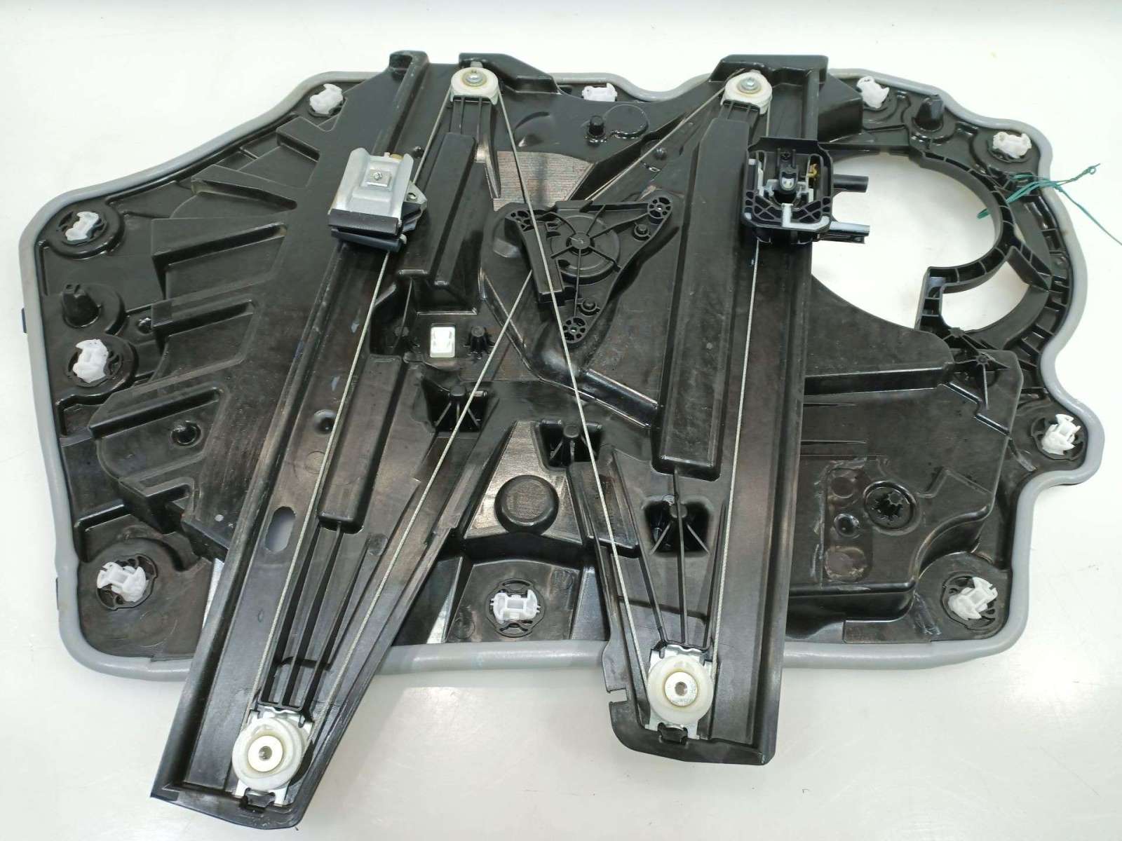 ELEVALUNAS DELANTERO IZQUIERDO FORD PUMA (J2K, CF7) 2019- (2510684 1683610)