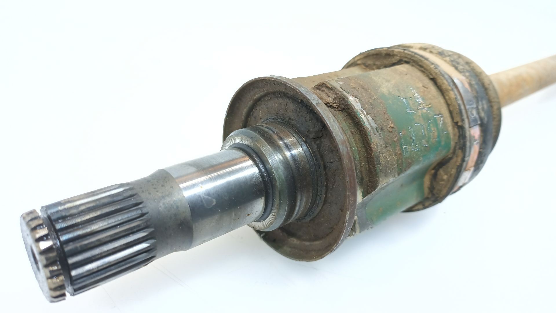 TRANSMISION TRASERA IZQUIERDA MITSUBISHI OUTLANDER II (CW_W) 2006-2012 (3715A031 1684358)