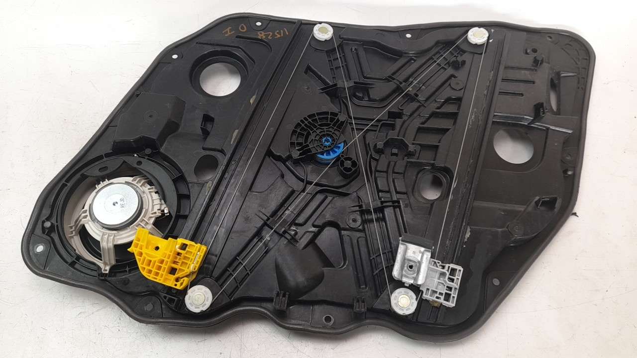 ELEVALUNAS DELANTERO IZQUIERDO KIA NIRO 2016- (82470AT060 1306840)