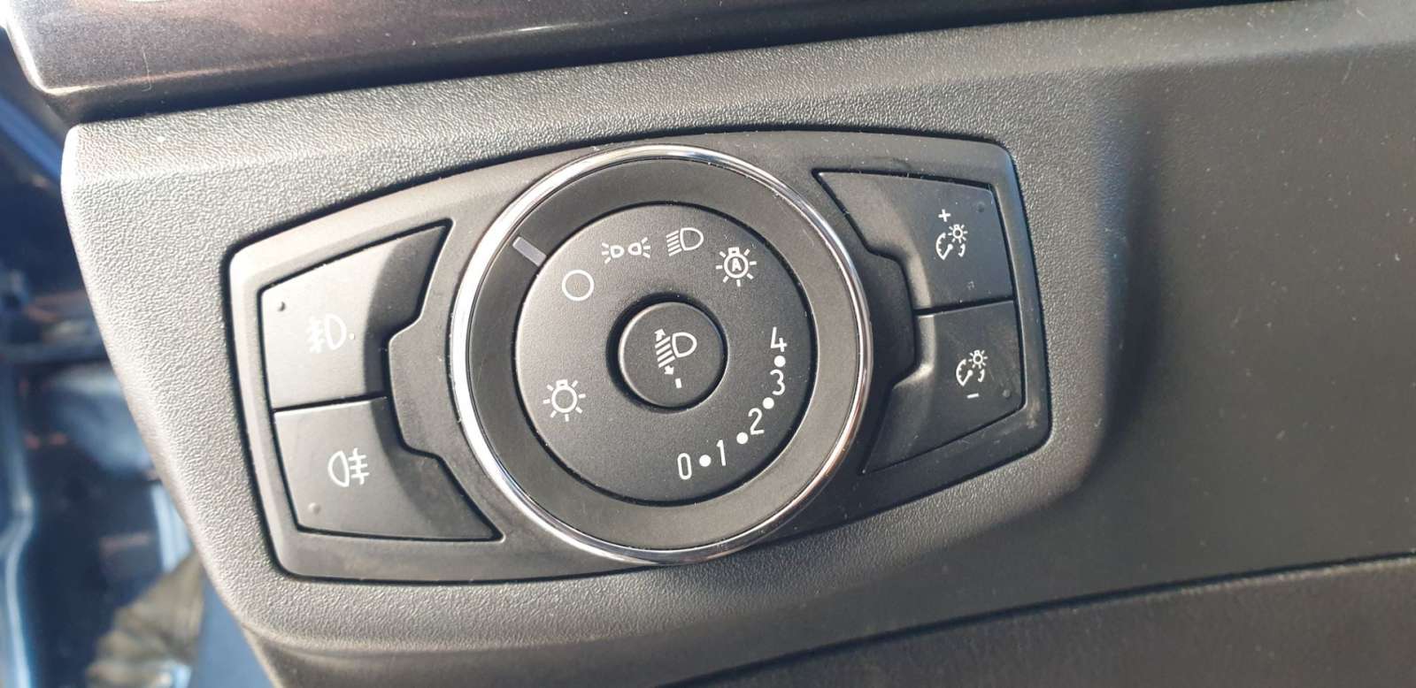 MANDO LUCES DG9T13D061HEW 