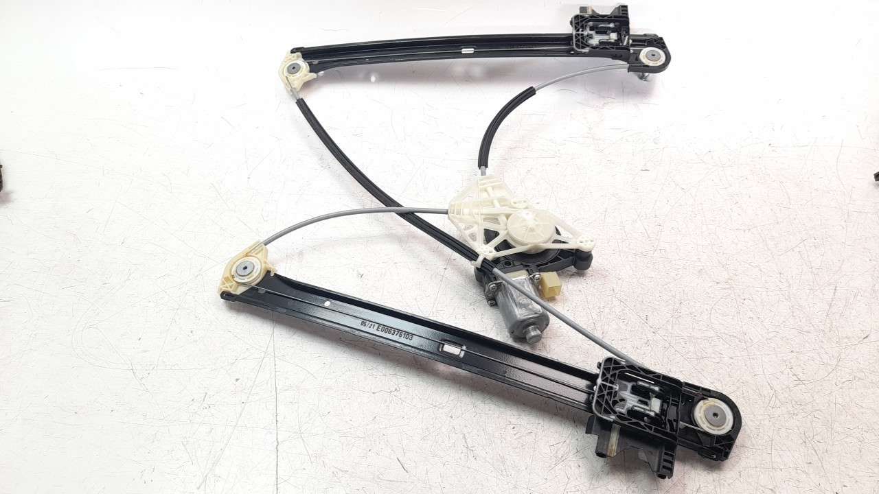 ELEVALUNAS TRASERO IZQUIERDO 4M0839461A 