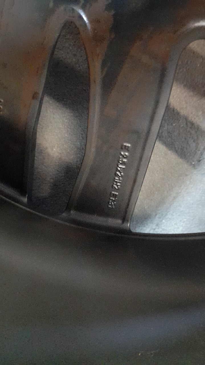 JUEGO LLANTAS AUDI Q7 4MG 2019- (4M0073121 1343052)