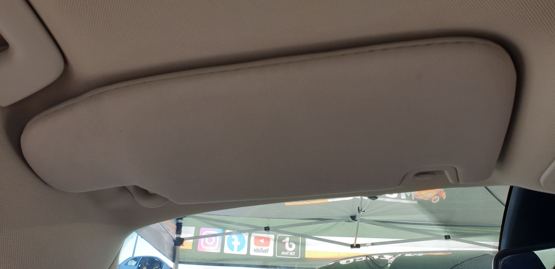 PARASOL IZQUIERDO 2033283 