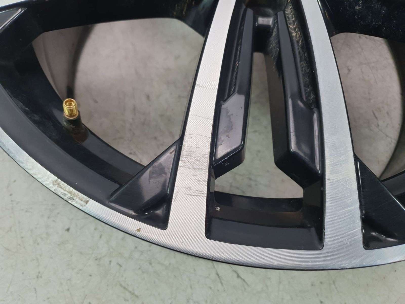 LLANTA VOLKSWAGEN GOLF VII LIM. 2012-2017 (5GE601025B 1441213)