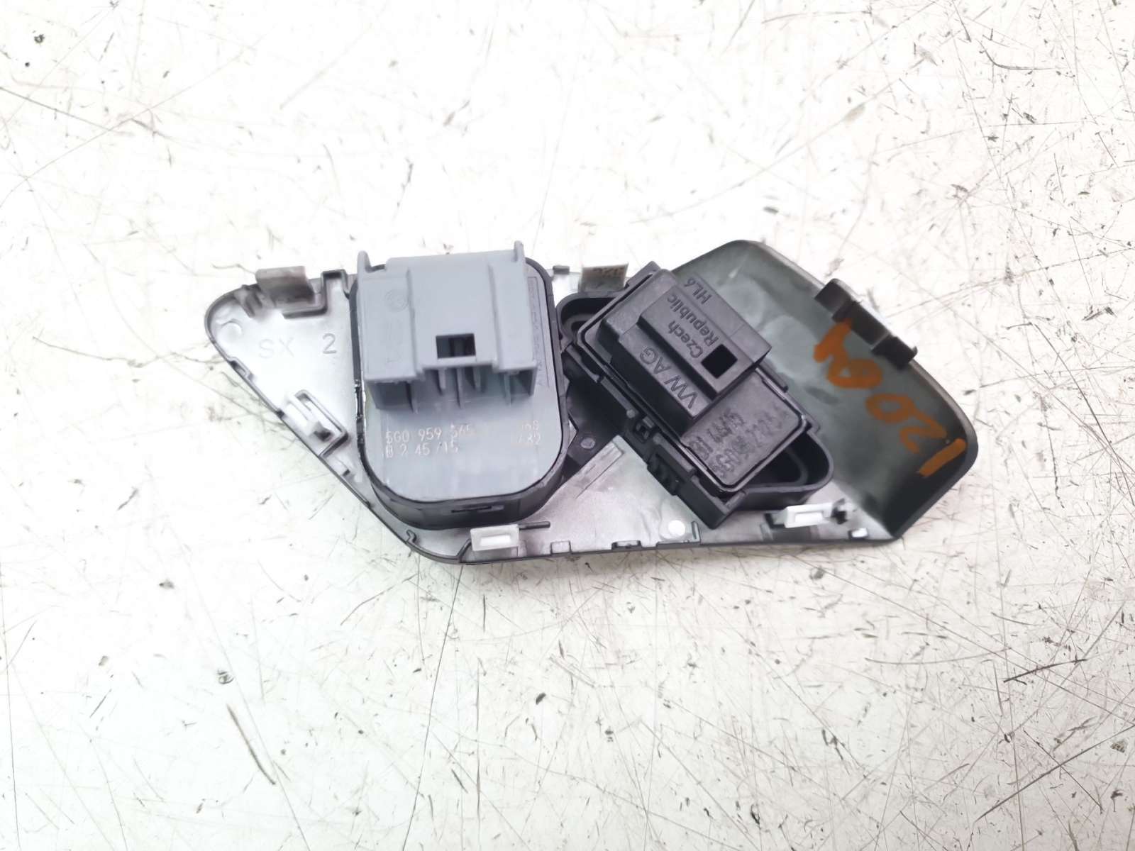 MANDO RETROVISOR 5G0959565AG 