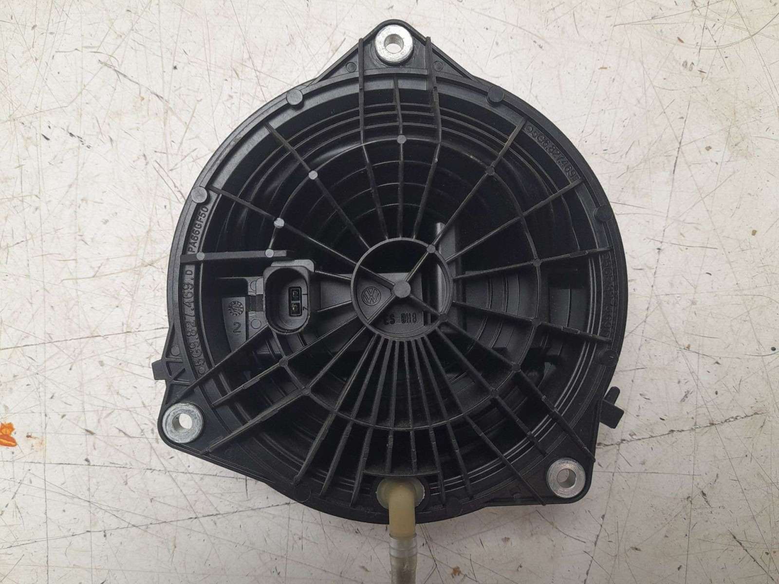 MANETA EXTERIOR PORTON VOLKSWAGEN GOLF VII LIM. 2012-2017 (5G9827469D 1441236)