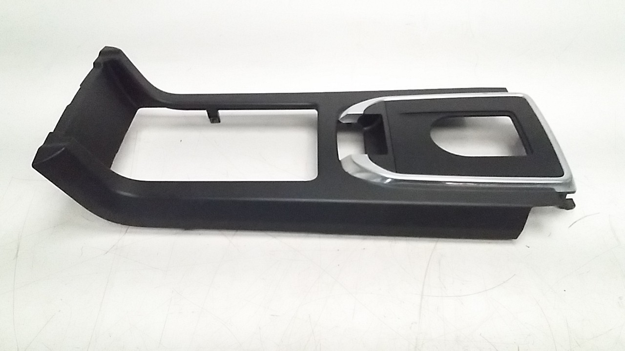 MOLDURA LAND ROVER DISCOVERY SPORT 2014- (16A2377C 1220938)