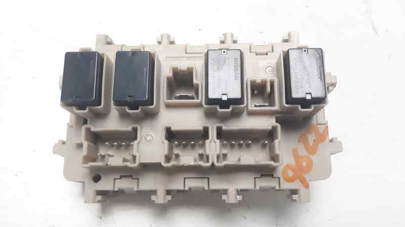 CAJA RELES / FUSIBLES NISSAN QASHQAI (J11) 2013- (C69204EB0A 837469)