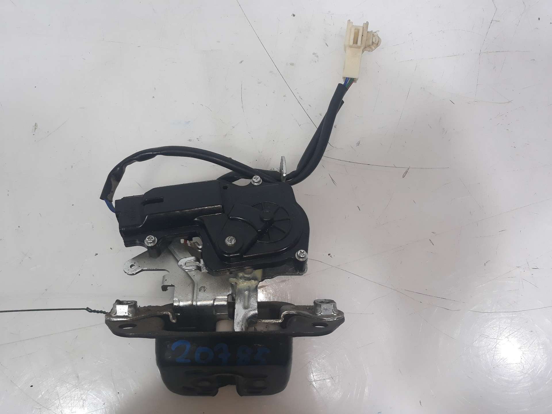 CERRADURA MALETERO / PORTON SUBARU TRIBECA B9 2006-2011 (63032XA00A 1321297)