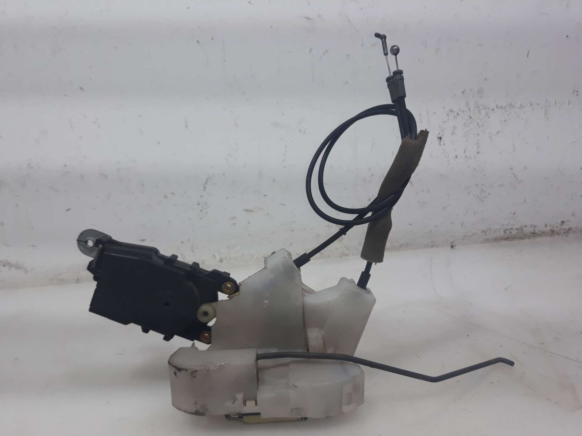 CERRADURA PUERTA DELANTERA IZQUIERDA SUBARU TRIBECA B9 2006-2011 (61031XA05A9E 1321299)