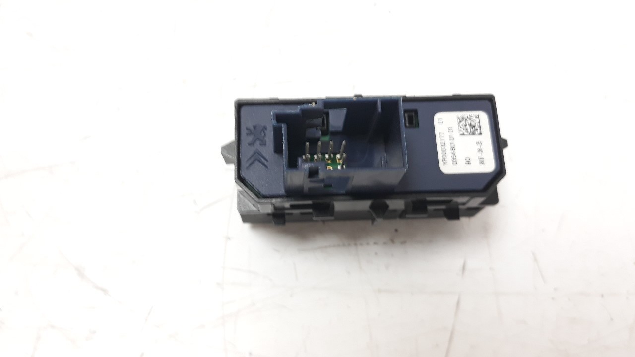 INTERRUPTOR OPEL CROSSLAND X 2017- (YP00032777 1190842)