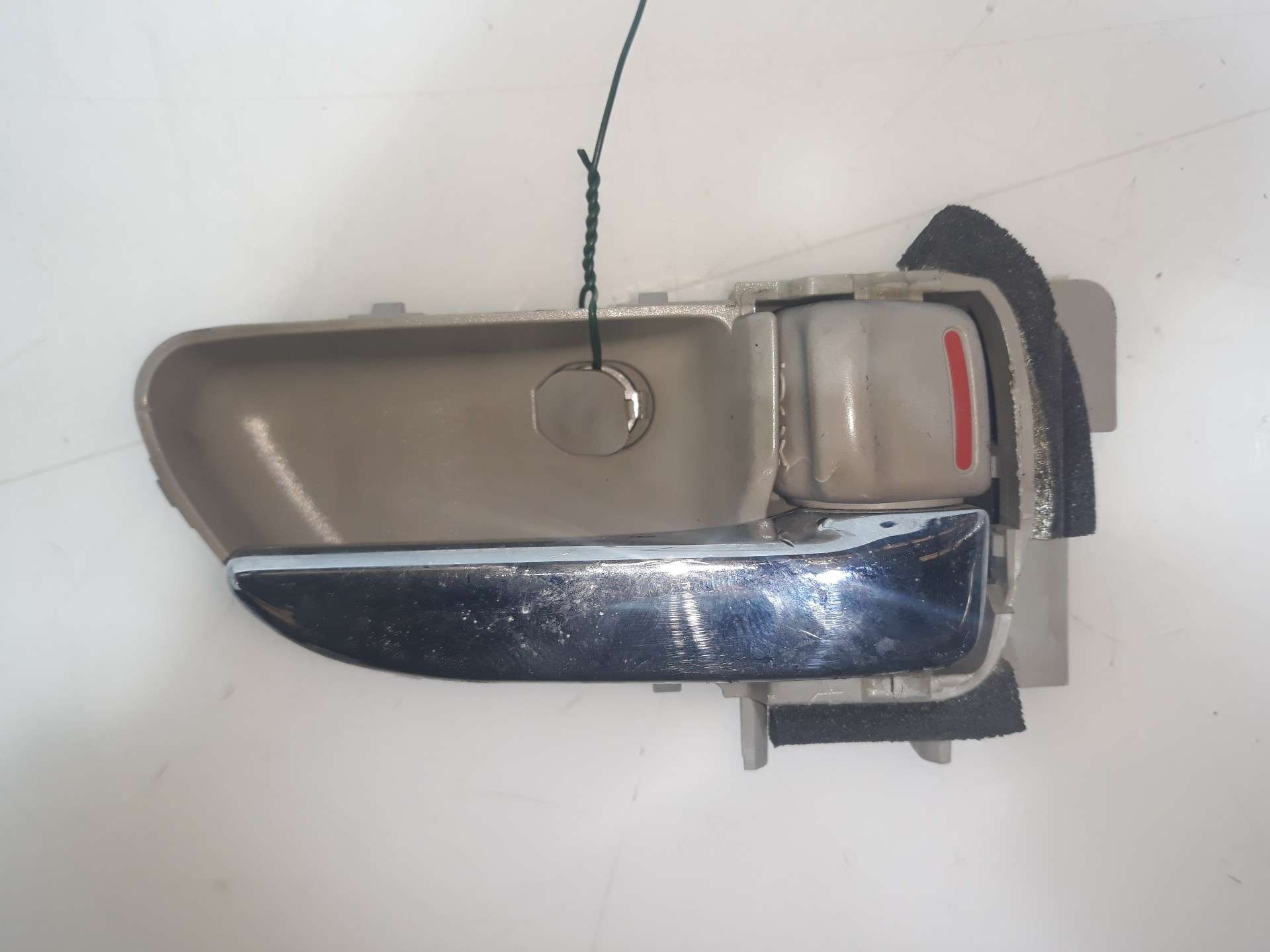 MANETA INTERIOR TRASERA DERECHA SUBARU TRIBECA B9 2006-2011 (61051XA00AMV 1321328)