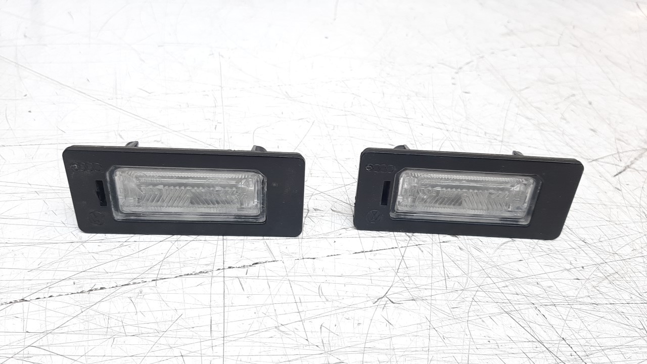 PILOTO MATRICULA 8T0943021 