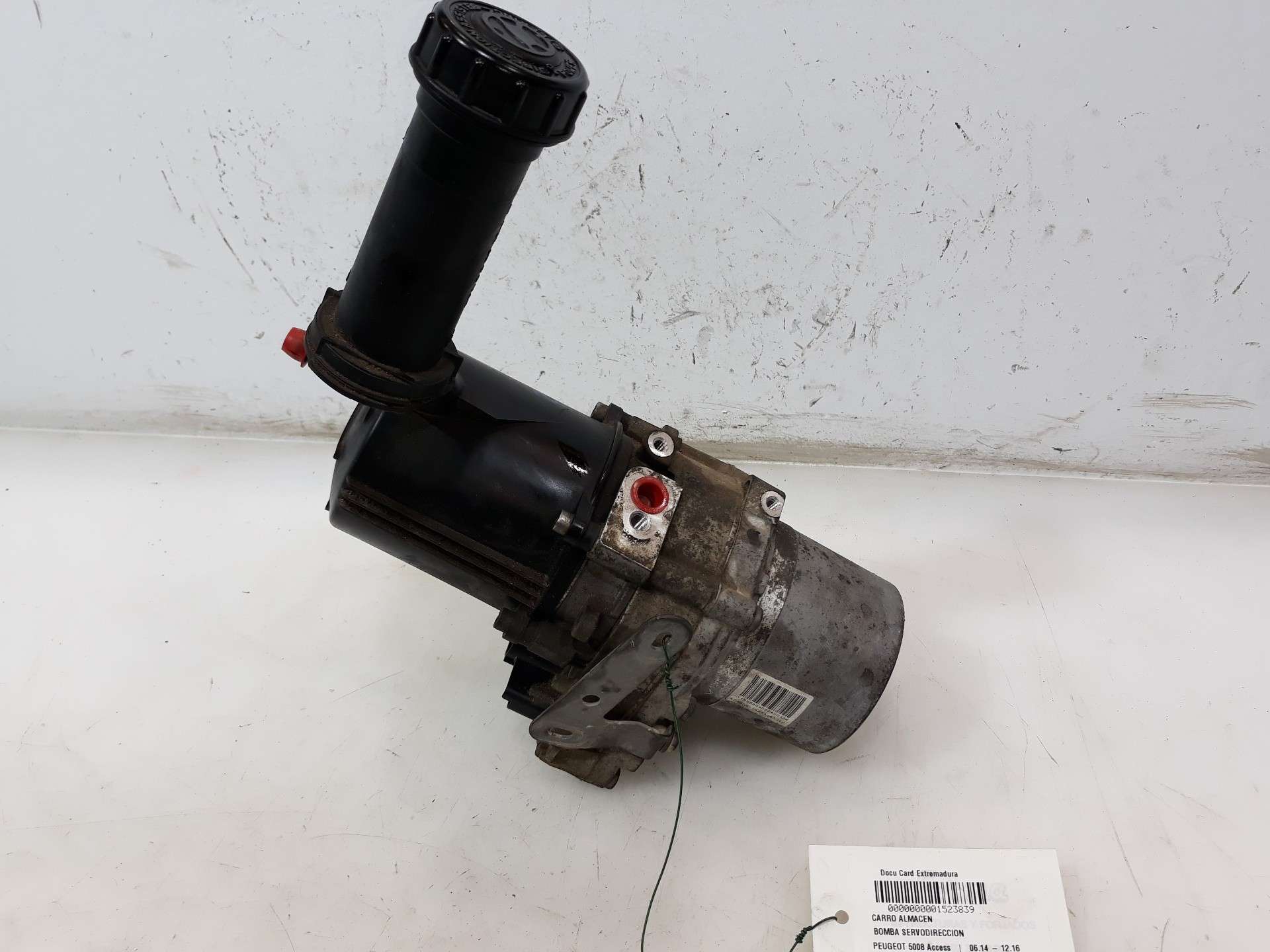 BOMBA SERVODIRECCION PEUGEOT 5008 2009-2017 (9806435680 1523839)