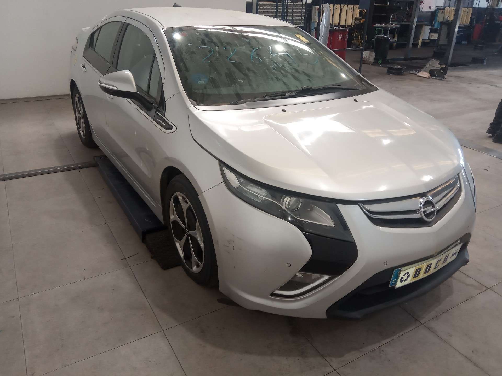 OPEL AMPERA 2011-2015
