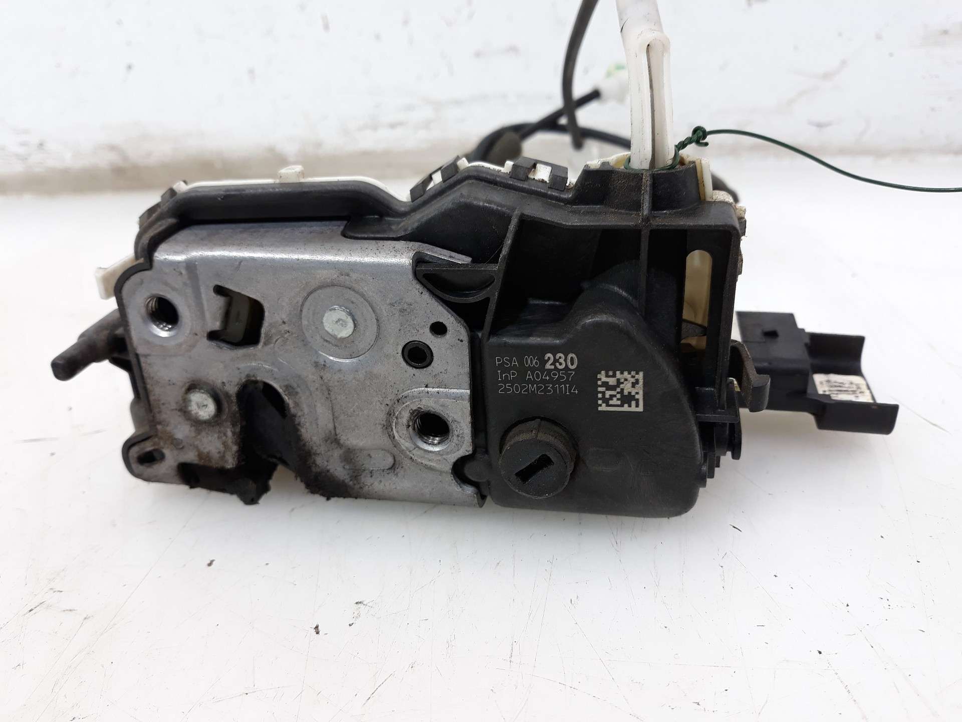 CERRADURA PUERTA DELANTERA DERECHA PEUGEOT 5008 2009-2017 (9800623080 1523893)