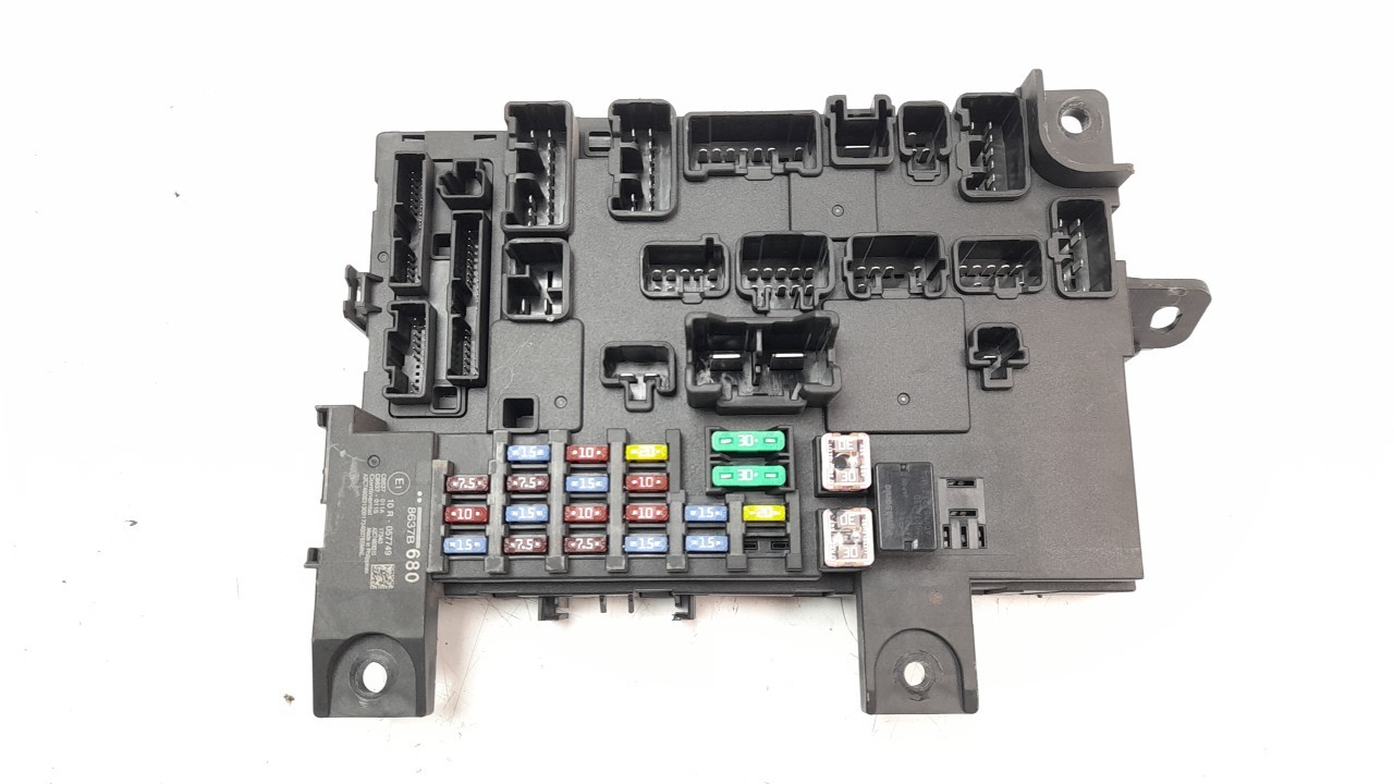 CAJA RELES / FUSIBLES MITSUBISHI OUTLANDER (GF0) 2012- (8637B680 1276409)