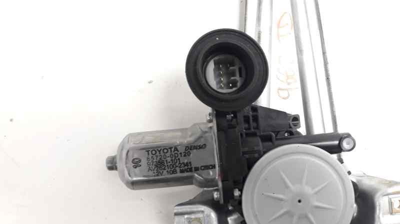 ELEVALUNAS TRASERO DERECHO 857200D120 