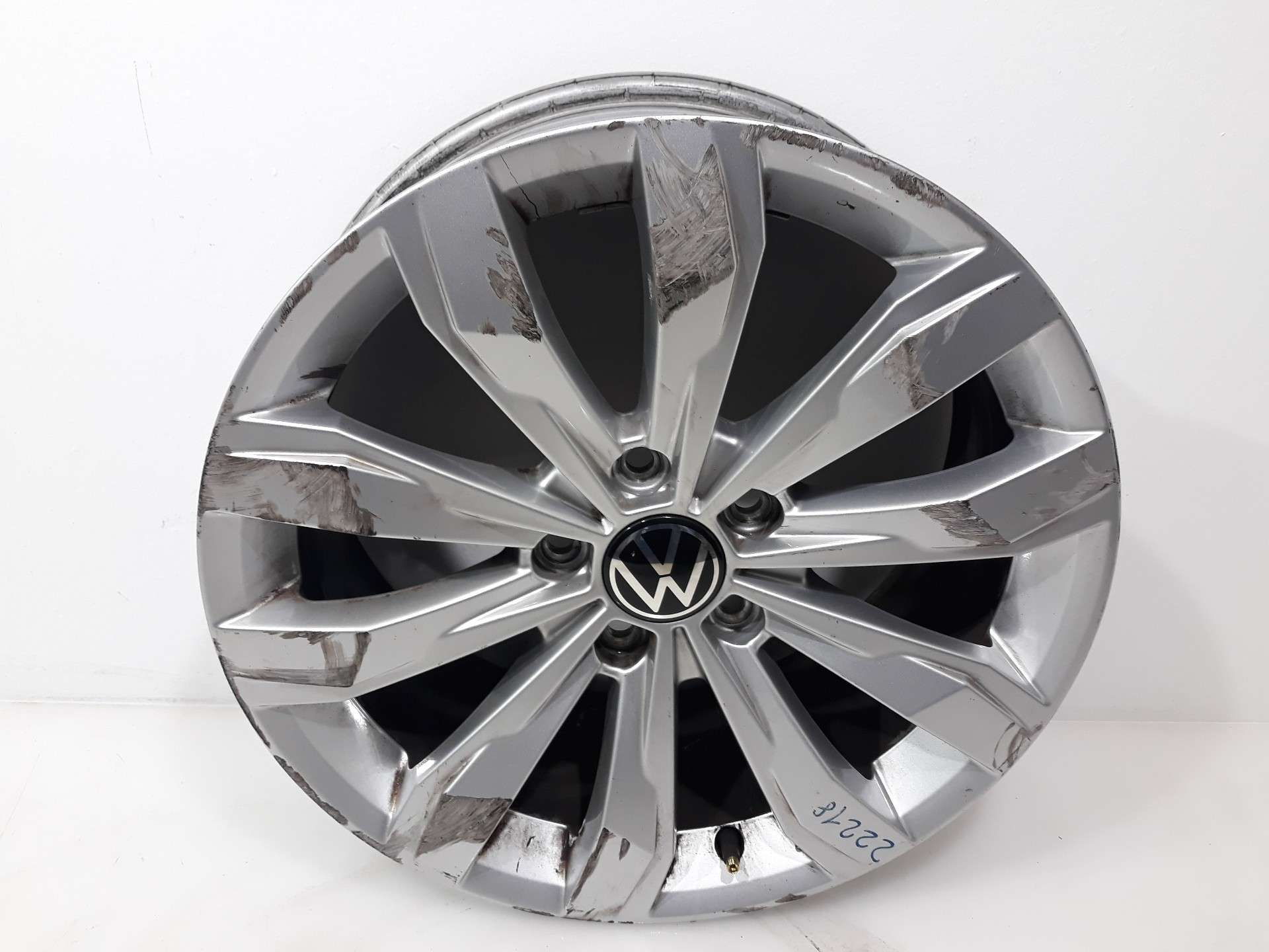 LLANTA VOLKSWAGEN T-ROC 2017- (2GA601025A8Z8 1535389)