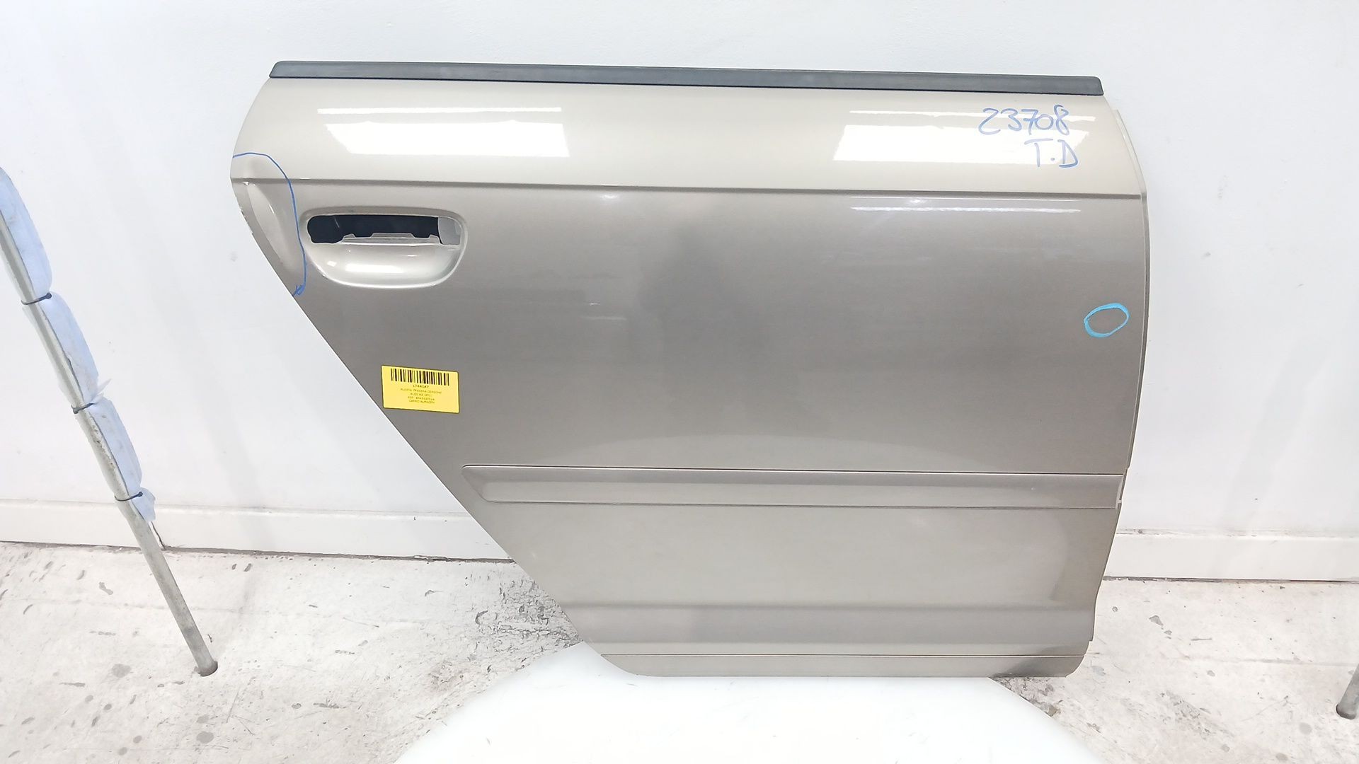 PUERTA TRASERA DERECHA AUDI A3 (8P1) 2003-2013 (8P4833052A 1744047)