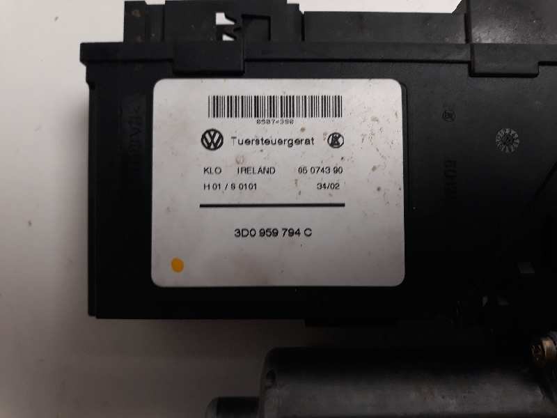 MOTOR ELEVALUNAS TRASERO DERECHO VOLKSWAGEN TOUAREG (7LA) 2002-2007 (3D0959794C 553310)