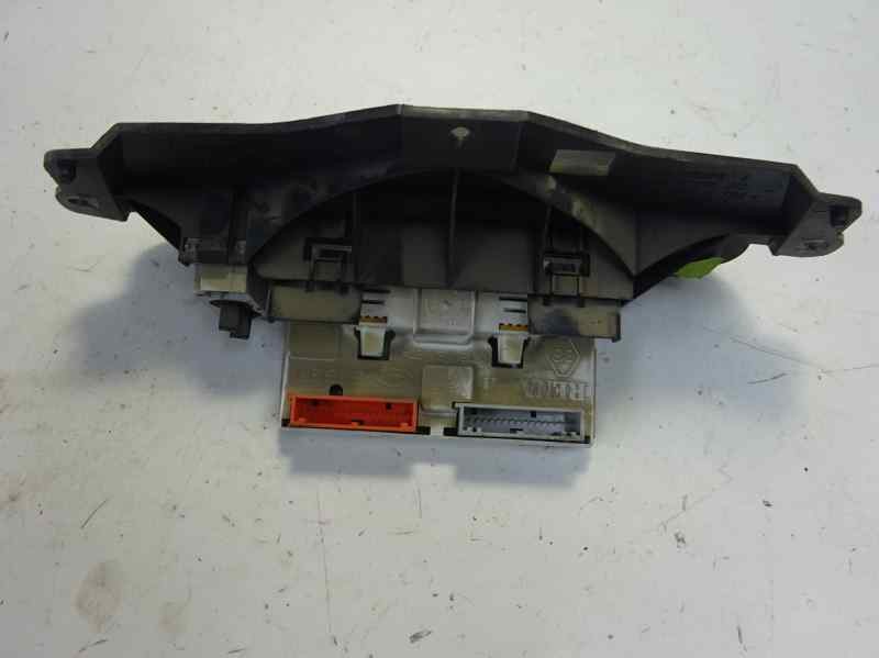PANTALLA MULTIFUNCION RENAULT MEGANE I CLASSIC (LA0) 1996-2001 (8200028364A 588771)