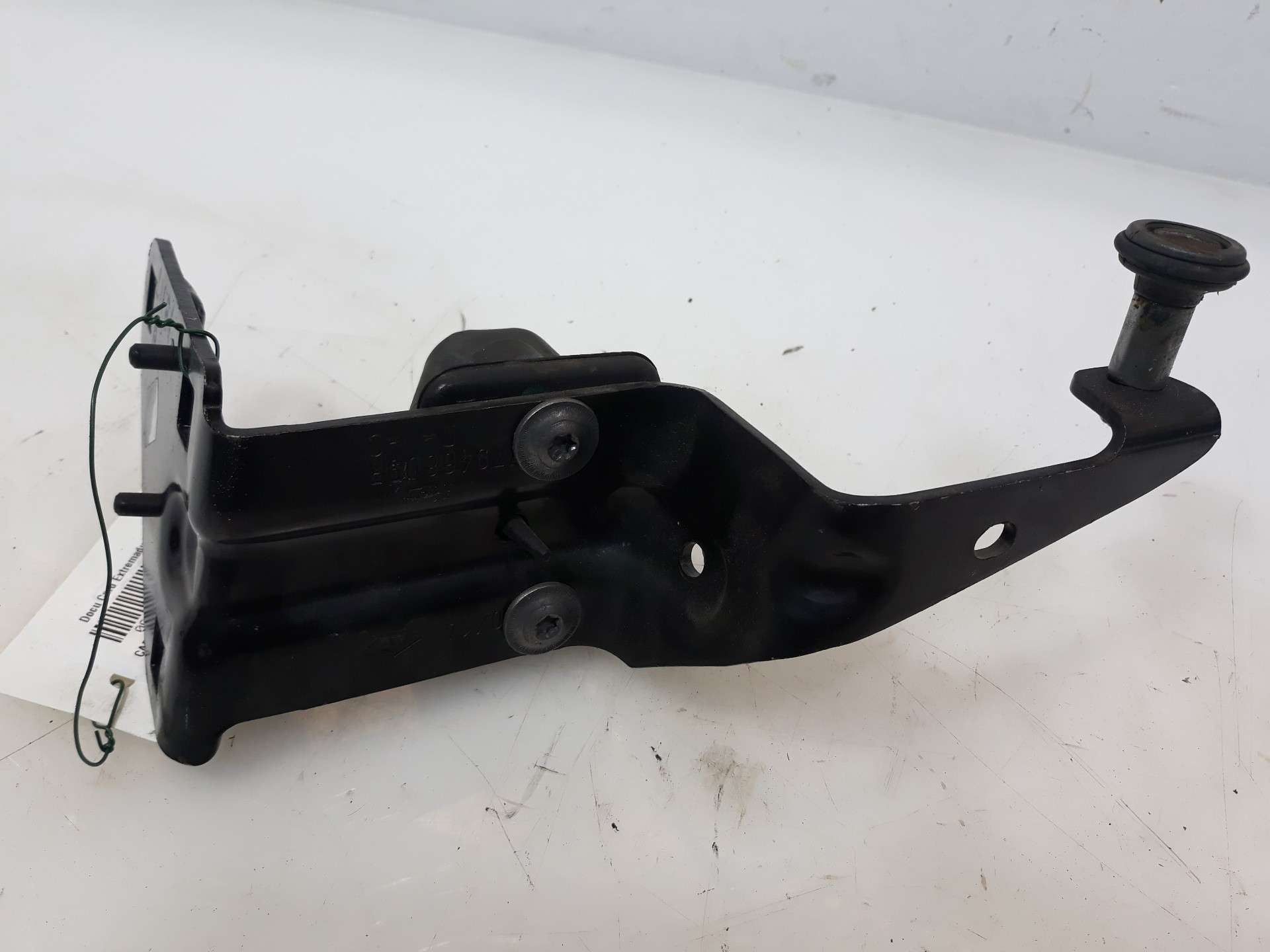 BRAZO SUPERIOR PUERTA LATERAL RENAULT MASTER KASTEN 2010- (77946809R 1525147)