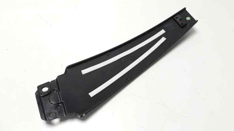 MOLDURA MASERATI GHIBLI 2013- (6700247880 807725)