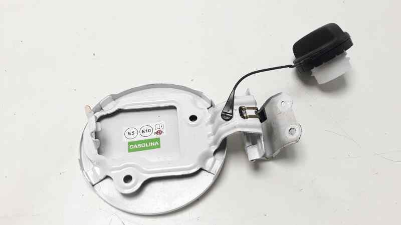 TAPA EXTERIOR COMBUSTIBLE TOYOTA YARIS 2017- (773500D080 850465)