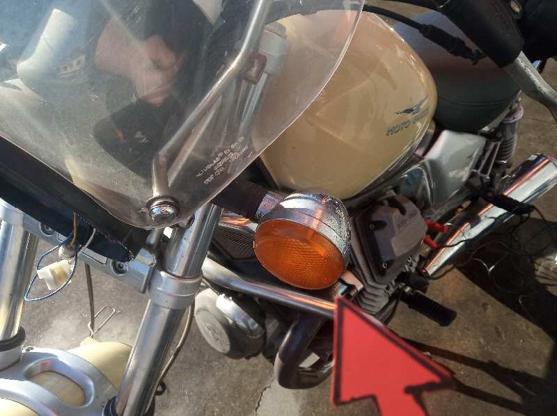 PILOTO DELANTERO IZQUIERDO GUZZI NEVADA 2005-2007 (GU31750783 946184)