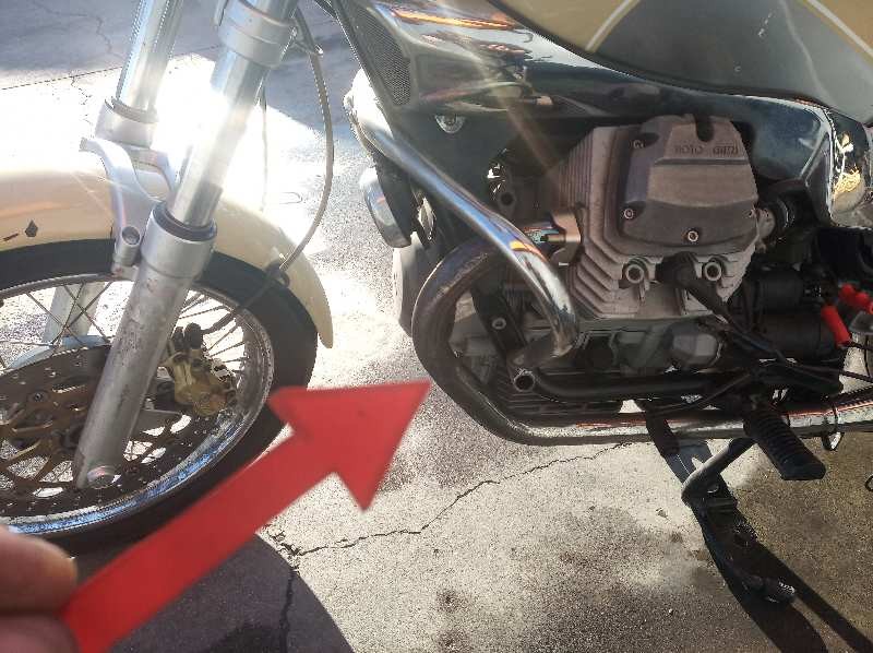 COLECTOR ESCAPE GUZZI NEVADA 2005-2007 (GU31120765 946191)