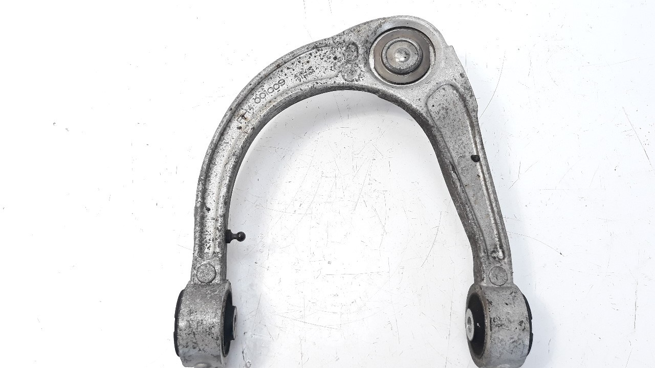 BRAZO SUSPENSION SUPERIOR DELANTERO DERECHO 001009 