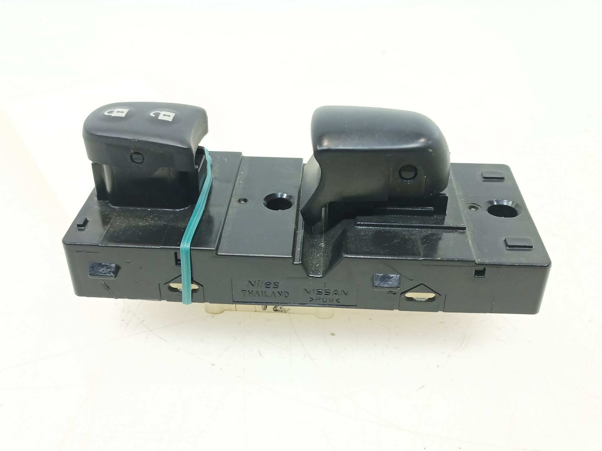 MANDO ELEVALUNAS DELANTERO DERECHO NISSAN MICRA V (K14) 2016- (254114BA0A 1690075)