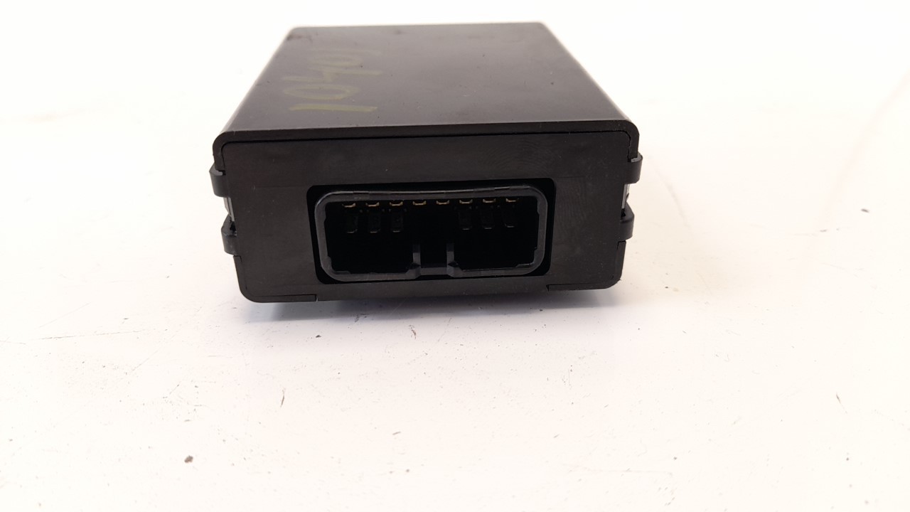 MODULO ELECTRONICO TOYOTA RAV 4 (A2) 2000-2006 (8865024130 1051052)