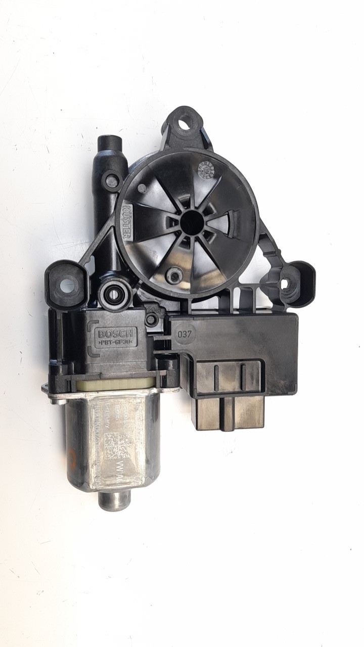 MOTOR ELEVALUNAS TRASERO IZQUIERDO SEAT LEON (5F1) 2012- (5Q0959811A 1083088)