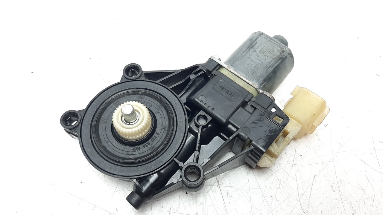 MOTOR ELEVALUNAS DELANTERO IZQUIERDO FORD FIESTA (CCN) 2012-2017 (8A6114A389B 1132269)