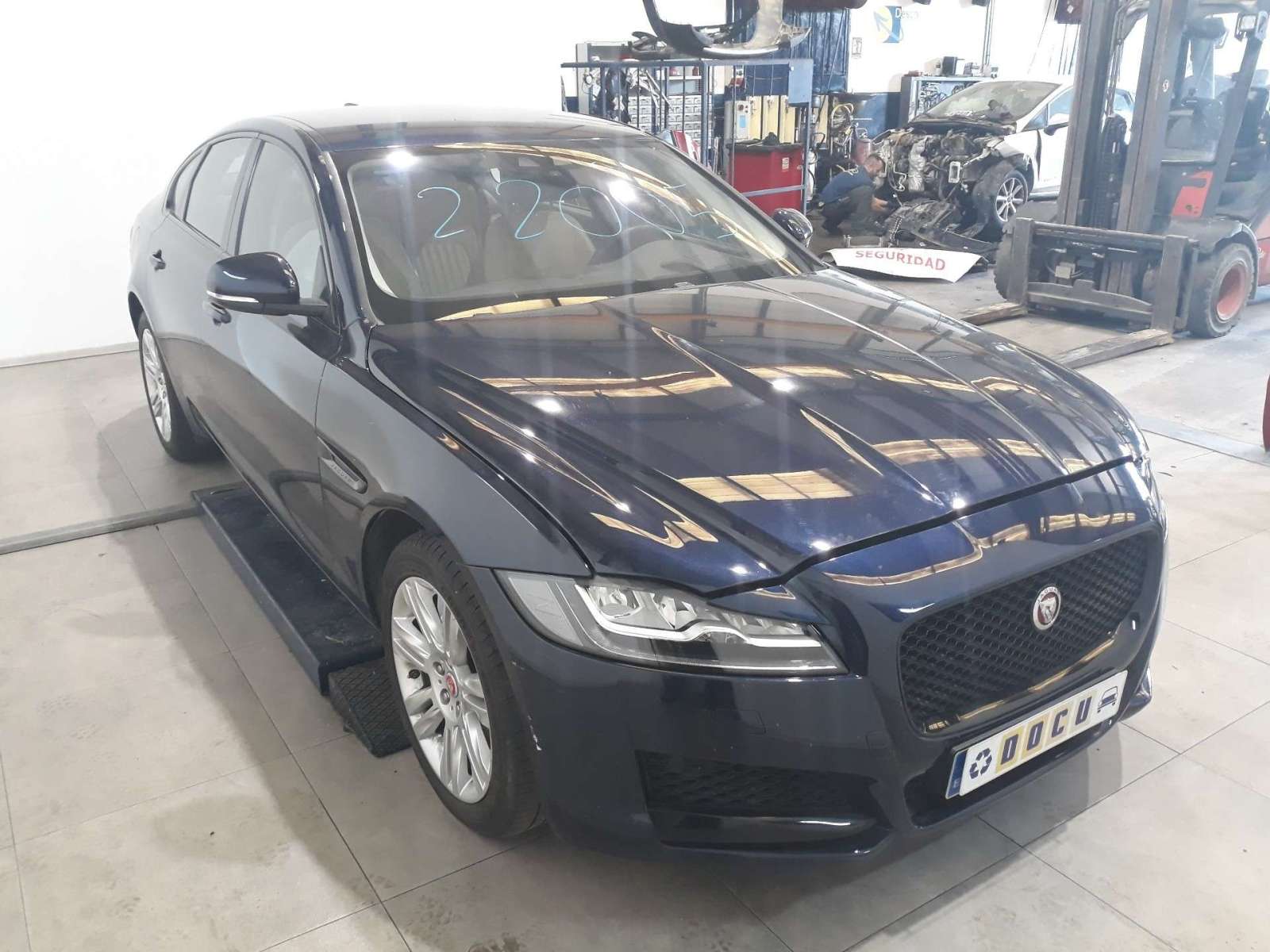 JAGUAR XF II (X260) 2015-