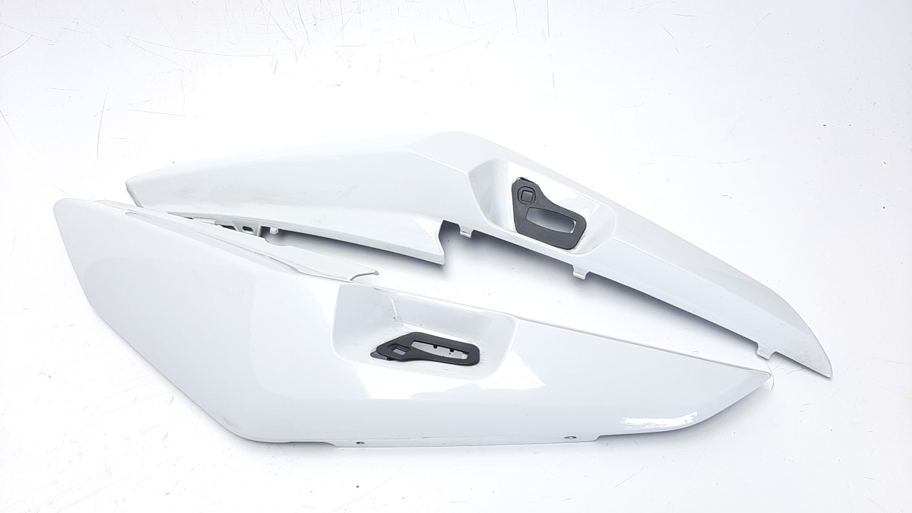 MOLDURA BMW K 1600 GT/GTL 2011-2016 (40860267090 1163569)