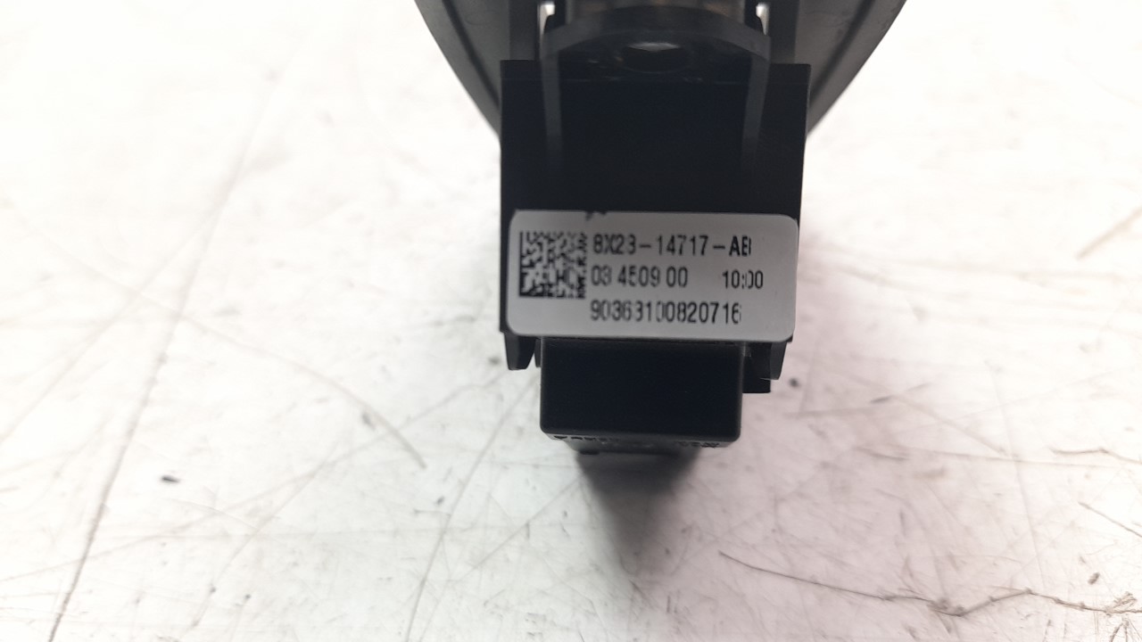 MANDO ELEVALUNAS DELANTERO DERECHO 8X2314717AB 