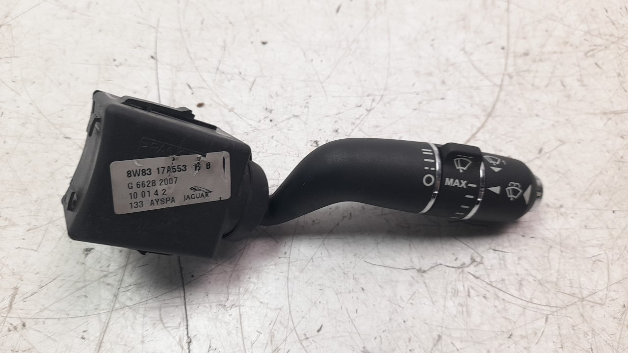 MANDO LIMPIA 8W8317A553BB 