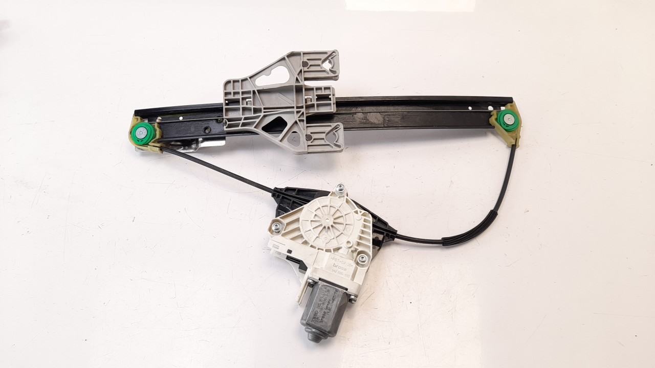 ELEVALUNAS TRASERO DERECHO 8K0839462A 106022421 EPSAU026