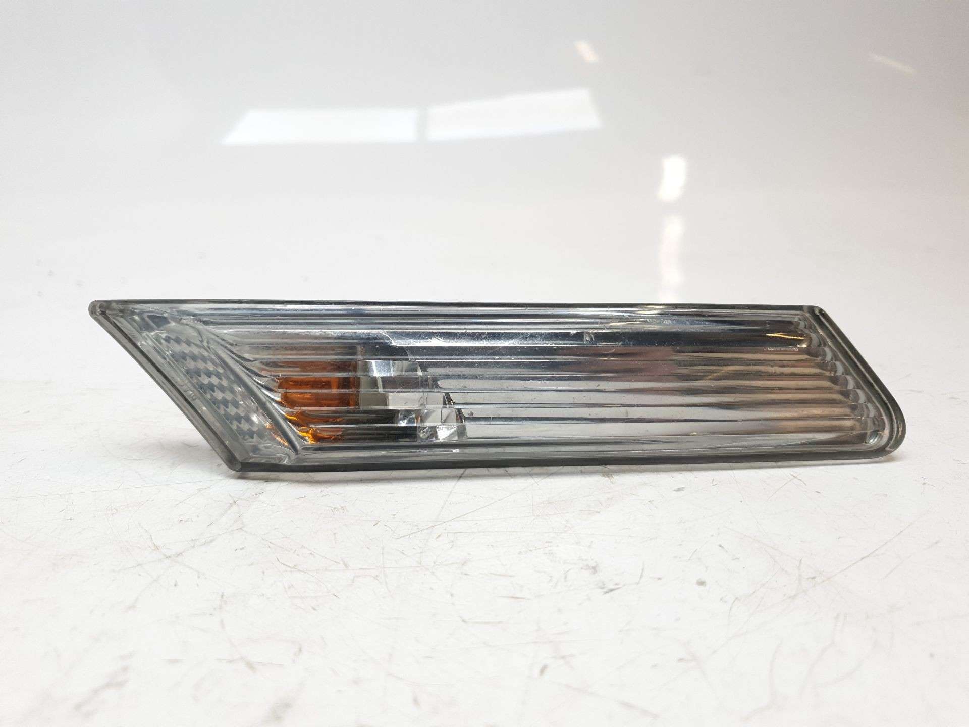 PILOTO LATERAL DERECHO PORSCHE 911 (TYP 997) 2004-2013 (99763103400 1176596)