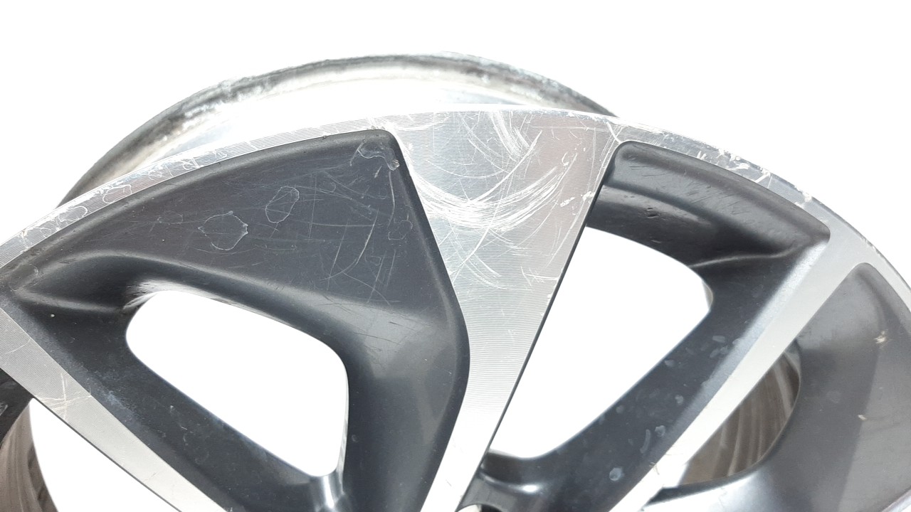 LLANTA TOYOTA RAV 4 2012-2019 (4261142670 1179845)