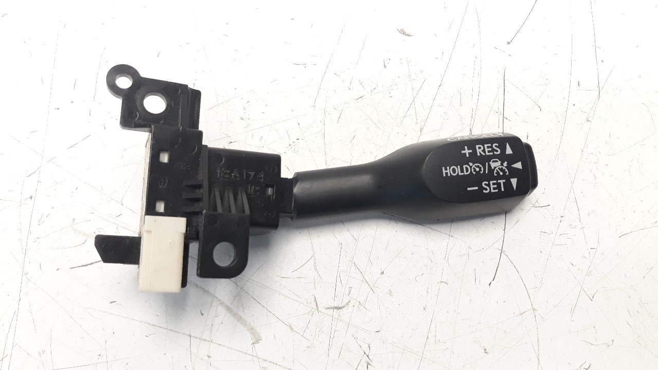 MANDO VOLANTE TOYOTA RAV 4 2012-2019 (18A174 1179860)