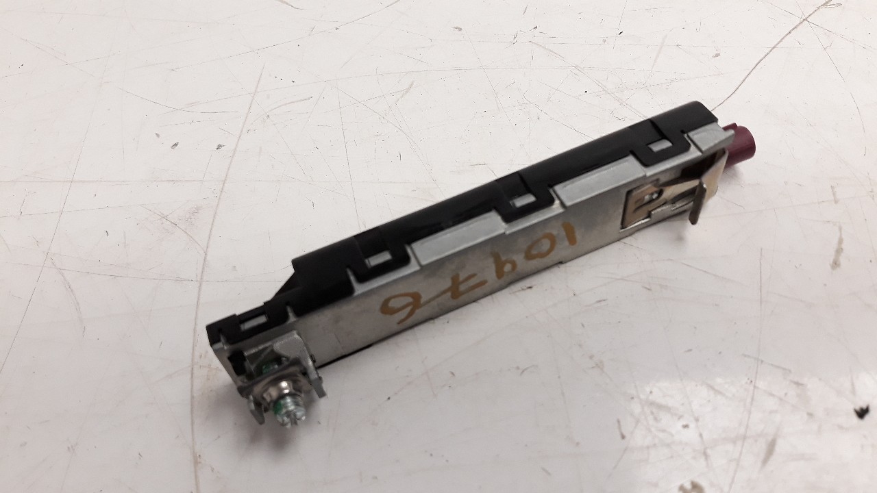 ANTENA SEAT LEON (5F1) 2012- (5F4035225A 1184328)