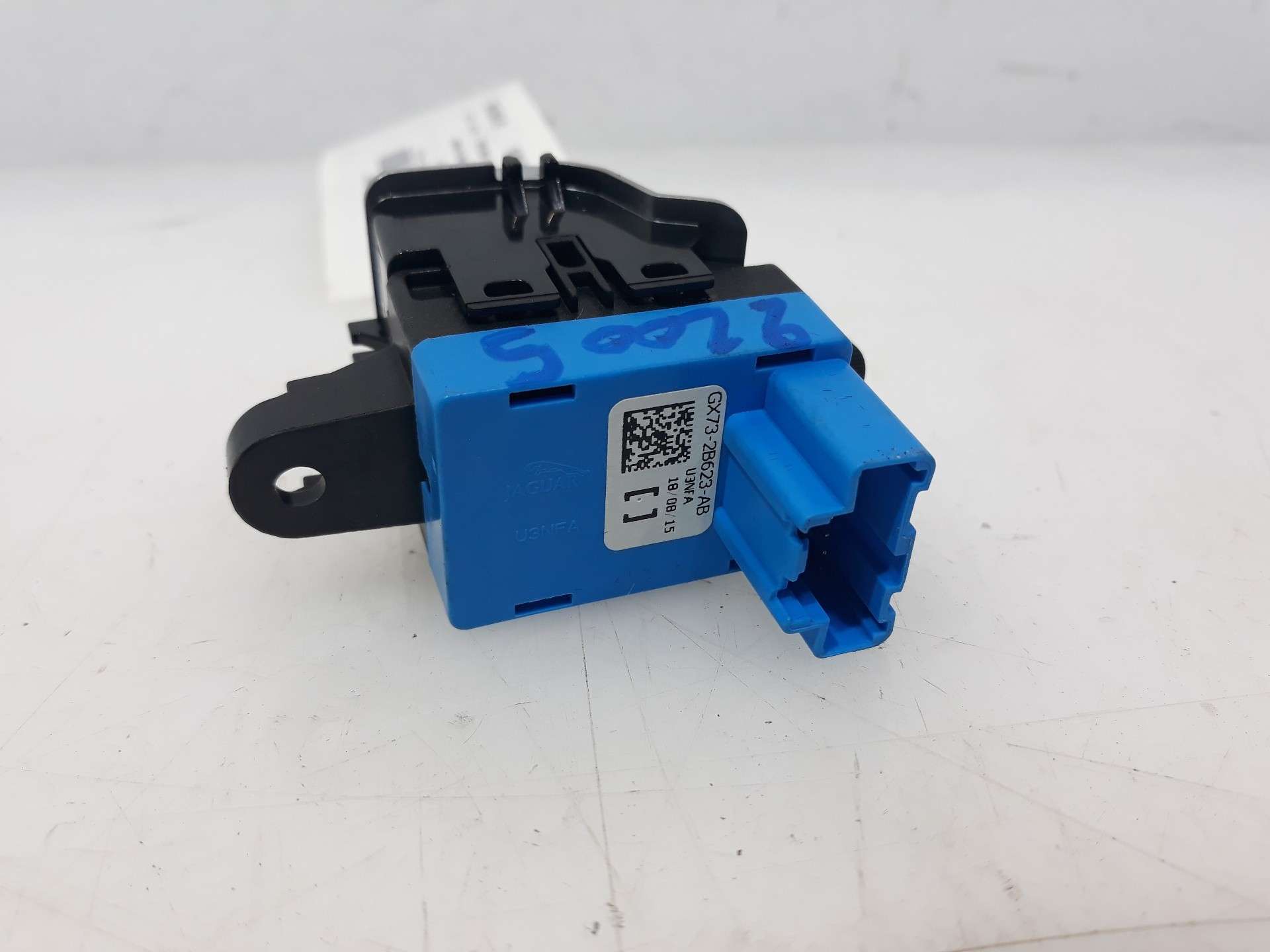 PALANCA FRENO JAGUAR XF II (X260) 2015- (GX732B623AB 1526820)