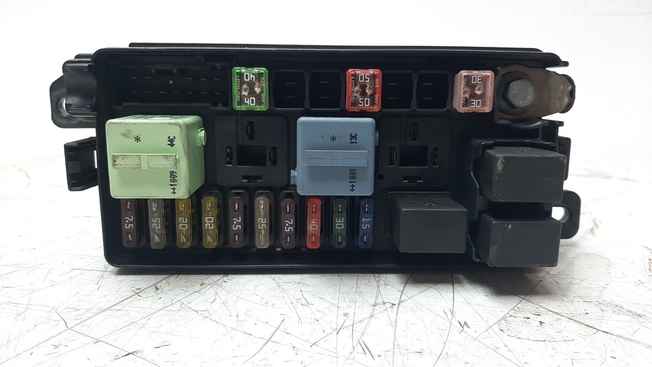 CAJA RELES / FUSIBLES MINI R56 2006-2014 (17236010 1218481)
